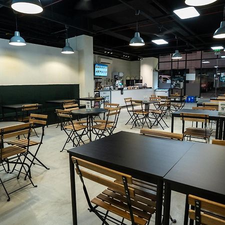 Hop Inn Ortigas Center Manila Pasig City Bagian luar foto